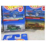 (EC1) Assorted Hot Wheels in Packag...