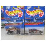 (EC1) Assorted Hot Wheels in Packag...