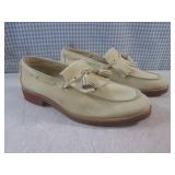 (CS) Pair of Gucci Slip-On Shoes Ma...