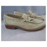 (CS) Pair of Gucci Slip-On Shoes Ma...