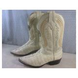 (CSB) Pair of Donaldo Crocodile Cow...