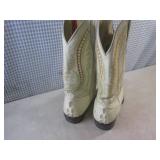 (CSB) Pair of Donaldo Crocodile Cow...