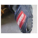 (EW3) 5 Assorted Baseball Gloves...