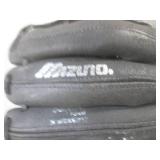 (EW4) 5 Assorted Baseball Gloves...