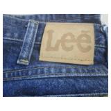(CS) 5 Pairs of Jeans - Levi Straus...