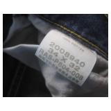 (CS) 5 Pairs of Jeans - Levi Straus...