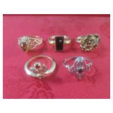 (CNTR) 5 Avon Rings...