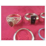 (CNTR) 5 Avon Rings...