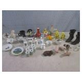 (EC1) Assortment of Vintage Ceramic...