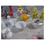 (EC1) Assortment of Vintage Ceramic...
