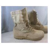 (CSB) Pair of Altama Military Hot W...