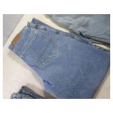 (CSB) 5 Pairs of Jeans - Lee, Marit...