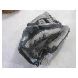 (EW6) 5 Assoorted Baseball Gloves...