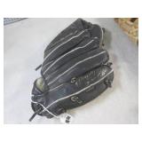 (EW6) 5 Assoorted Baseball Gloves...