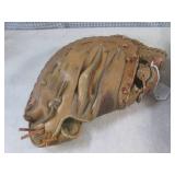 (EW6) 5 Assoorted Baseball Gloves...