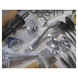 (EW4) Assorted Kitchen Items...