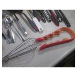 (EW4) Assorted Kitchen Items...