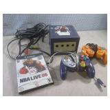 (CS) Nintendo Game Cube with 2 Cont...