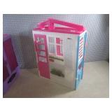 (EW6) Barbie Accessories - Ambulanc...