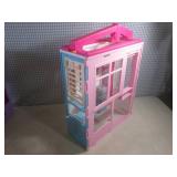 (EW6) Barbie Accessories - Ambulanc...