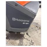 Husqvarna ST 131 Snow Blower