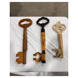 Set of 3 Decorative Wooden Keys