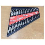 Milwaukee 144-Position Flex-Head Ratcheting Combination Wrench Set Metric (15-Piece)