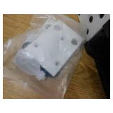 DEWALT 2-in-1 Pneumatic 15.5-Gauge and 16-Gauge Flooring Tool