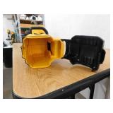 DEWALT 10 in. 20-Volt MAX Battery Powered Snow Shovel Snow Thrower with Adjustable Direction and Telescopic Handle-Tool Only