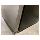 Vissani 7.1 cu. ft. Top Freezer Refrigerator in Stainless Steel Look Model # MDFF7SS (Used,Minor Transit Damage See Photos)