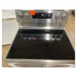 LG 30 in. 6.3 cu. ft. Smart Wi-Fi Enabled Fan Convection Electric Range Oven with AirFry and EasyClean in. Stainless Steel Model # LREL6323S SKU # 1005567098 (Transit Damage Front Glass Broken)