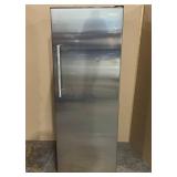 Vissani 24 in. 11 cu. ft. Convertible Auto Defrost Garage Ready Upright Freezer/Refrigerator in Stainless Steel Model # VSF11US2A16 (Minor Transit Damage, See Photos)