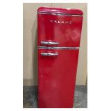 Galanz 22 in. 7.6 cu. ft. Retro Top Freezer Refrigerator, Hot Rod Red Model # GLRF76TMRDER2 (Used, Minor Transit Damage, See Photos)