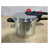 T-fal Initiatives Secure Aluminum Cookware, Pressure Cooker, 6 Quart, Silver