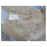 2 Classy Rugs 24 x 40" and 20 x 20"...