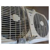 Wood Shelf, Battery Charger, Peloni...