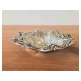 290-grams Sterling Silver Bonbon / Serving Bowl - Francis I by Reed & Barton X569 2" x 8"