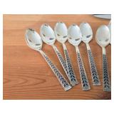 Lot of (29 Piece) 1084-grams (total) 830 Silver Flatware Set - Knifes (x5), Dinner Forks (x7), Salad Forks (x6), Small Spoons (x7), Large Spoons (x3), Serving Spoon, 2-tine Fork - Juvel by Nils Hanson