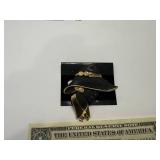 NECKLACES AND EARINGS