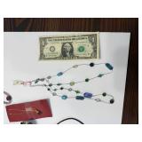 ASSORTMENT OF JEWLERY