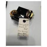 ASSORTMENT OF JEWLERY