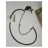 ASSORTMENT OF JEWLERY