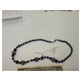 ASSORTMENT OF JEWLERY