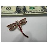 ASSORTMENT OF JEWLERY