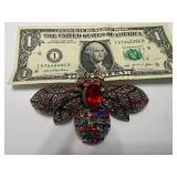 ASSORTMENT OF JEWLERY