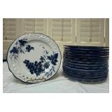Blue and White Grape Motif Pierced Rim Dinner and Salad Plates Set