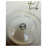 Blue and White Grape Motif Pierced Rim Dinner and Salad Plates Set