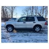 2004 FORD EXPLORER XLT *1 Owner | 102k Miles | No Accidents | 4x4 | 3rd Row* (NO RESERVE)