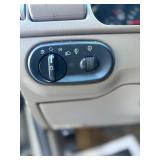 2004 FORD EXPLORER XLT *1 Owner | 102k Miles | No Accidents | 4x4 | 3rd Row* (NO RESERVE)