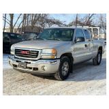 2006 GMC SIERRA 1500 SLE1 *4x4 | No Accidents* (NO RESERVE)